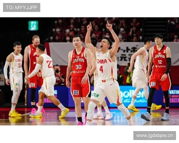 中国男篮力克韩国晋级亚洲杯四强 同组劲敌提前出局 - 副本 (3)